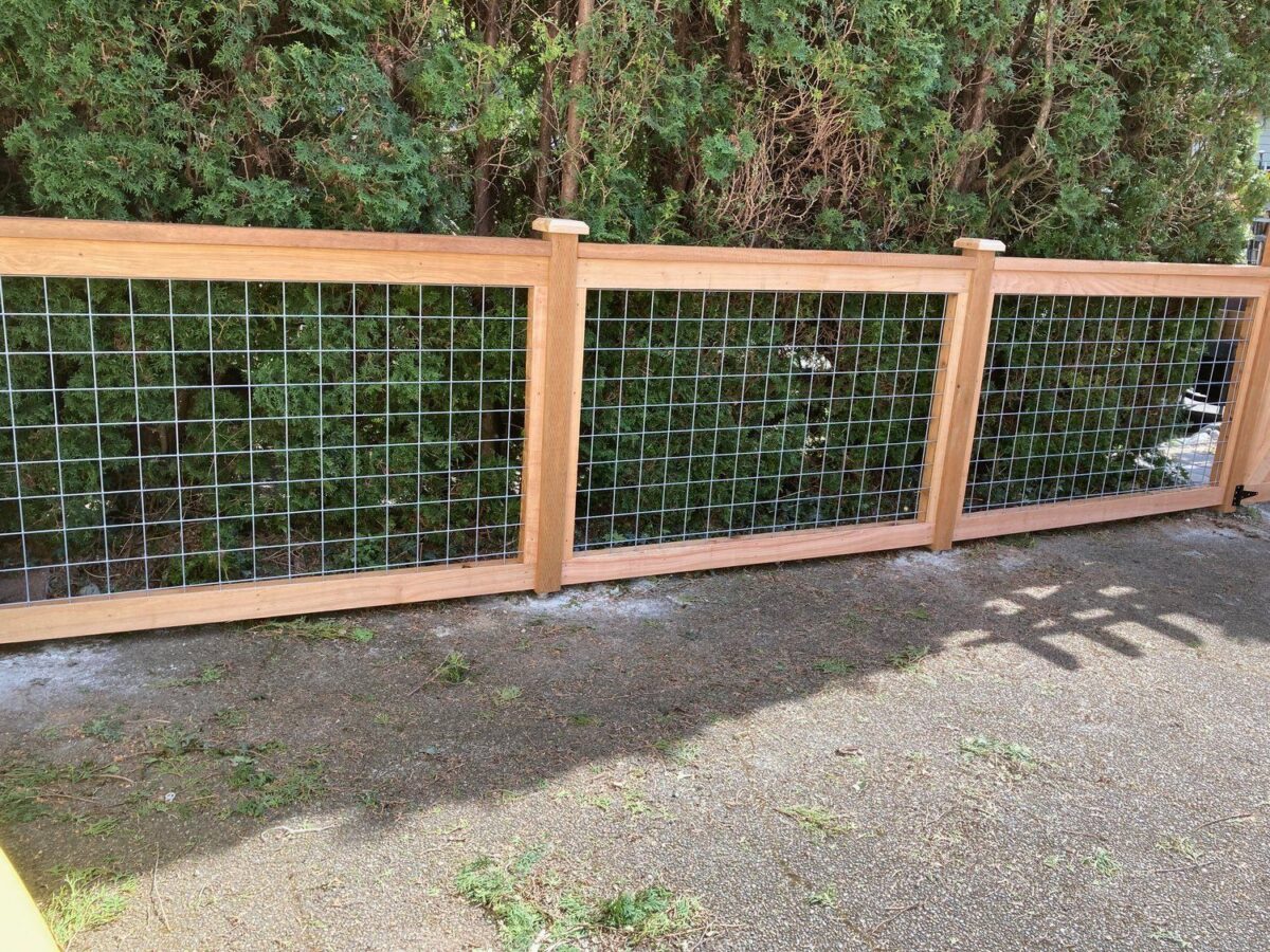 Experience the Versatility of Wire Grid Style Fences by Atomic Fence